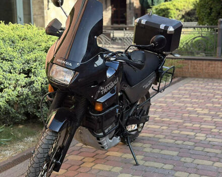 Чорний Хонда XL 600V Transalp, об'ємом двигуна 0.6 л та пробігом 39 тис. км за 3500 $, фото 4 на Automoto.ua