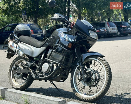 Чорний Хонда XL 600V Transalp, об'ємом двигуна 0.6 л та пробігом 39 тис. км за 3500 $, фото 2 на Automoto.ua