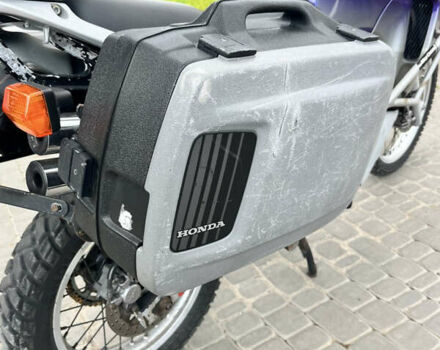 Фіолетовий Хонда XL 600V Transalp, об'ємом двигуна 0.6 л та пробігом 66 тис. км за 4150 $, фото 14 на Automoto.ua