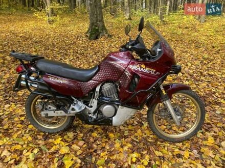 Хонда XL 600V Transalp 1996 в Виннице на Automoto.ua Красный Хонда XL 600V Transalp, объемом двигателя 0.58 л и пробегом 87 тыс. км за 3200 $, фото 1 на Automoto.ua