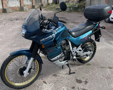 Зеленый Хонда XL 600V Transalp, объемом двигателя 0.58 л и пробегом 61 тыс. км за 3500 $, фото 1 на Automoto.ua