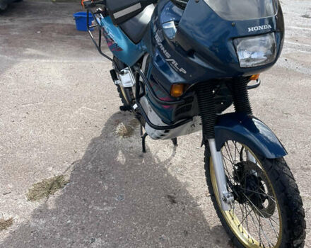 Зеленый Хонда XL 600V Transalp, объемом двигателя 0.58 л и пробегом 61 тыс. км за 3500 $, фото 3 на Automoto.ua
