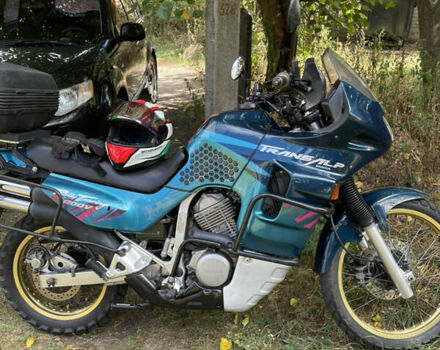 Зеленый Хонда XL 600V Transalp, объемом двигателя 0.58 л и пробегом 61 тыс. км за 3500 $, фото 21 на Automoto.ua