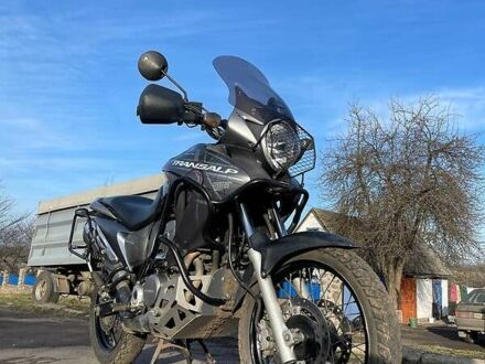 Хонда XL 700 2008 в Новоукраинке на Automoto.ua Серый Хонда XL 700, объемом двигателя 0.68 л и пробегом 35 тыс. км за 5500 $, фото 1 на Automoto.ua