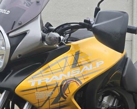 Хонда XL 700V Transalp, об'ємом двигуна 0.68 л та пробігом 38 тис. км за 6120 $, фото 5 на Automoto.ua