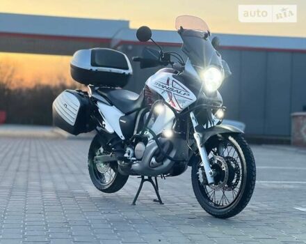 Хонда XL 700V Transalp, об'ємом двигуна 0 л та пробігом 67 тис. км за 4750 $, фото 6 на Automoto.ua