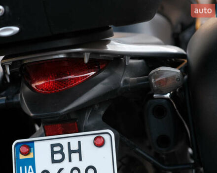 Желтый Хонда XL 700V Transalp, объемом двигателя 0.7 л и пробегом 75 тыс. км за 5800 $, фото 10 на Automoto.ua