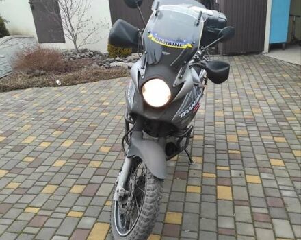 Сірий Хонда XL 700V Transalp, об'ємом двигуна 0.68 л та пробігом 64 тис. км за 4800 $, фото 1 на Automoto.ua