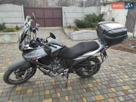 Хонда XL 700V Transalp 2008 у Дніпро (Дніпропетровську) на Automoto.ua Сірий Хонда XL 700V Transalp, об'ємом двигуна 0.68 л та пробігом 64 тис. км за 4800 $, фото 1 на Automoto.ua