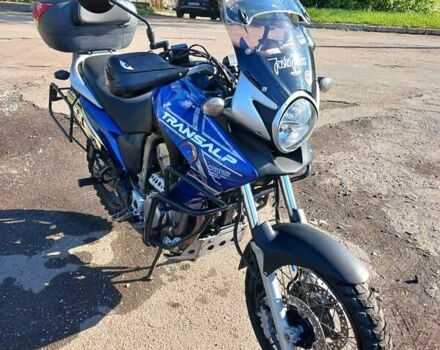 Синій Хонда XL 700V Transalp, об'ємом двигуна 0.7 л та пробігом 34 тис. км за 5150 $, фото 1 на Automoto.ua