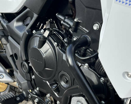 Белый Хонда XL 750 Transalp, объемом двигателя 0.75 л и пробегом 3 тыс. км за 11500 $, фото 6 на Automoto.ua