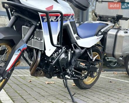 Белый Хонда XL 750 Transalp, объемом двигателя 0.76 л и пробегом 1 тыс. км за 12900 $, фото 16 на Automoto.ua