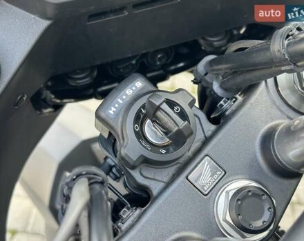 Белый Хонда XL 750 Transalp, объемом двигателя 0.76 л и пробегом 1 тыс. км за 12900 $, фото 24 на Automoto.ua