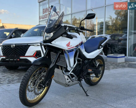 Белый Хонда XL 750 Transalp, объемом двигателя 0.76 л и пробегом 8 тыс. км за 10999 $, фото 5 на Automoto.ua