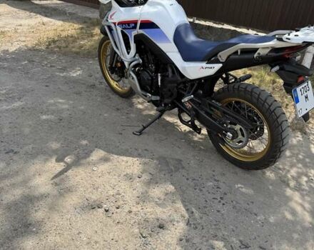 Хонда XL 750 Transalp, объемом двигателя 0 л и пробегом 5 тыс. км за 13000 $, фото 7 на Automoto.ua