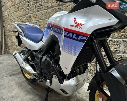 Хонда XL 750 Transalp, об'ємом двигуна 0 л та пробігом 3 тис. км за 9900 $, фото 8 на Automoto.ua