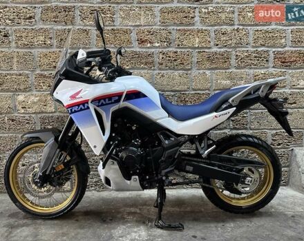 Хонда XL 750 Transalp, об'ємом двигуна 0 л та пробігом 3 тис. км за 9900 $, фото 3 на Automoto.ua