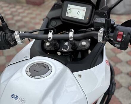 Хонда XL 750V Transalp 2025 в Львове на Automoto.ua Белый Хонда XL 750V Transalp, объемом двигателя 0.76 л и пробегом 1 тыс. км за 11000 $, фото 4 на Automoto.ua