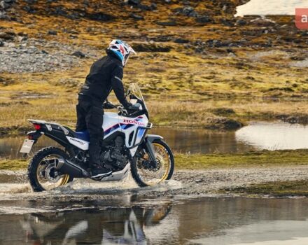 Хонда XL 750V Transalp, об'ємом двигуна 0 л та пробігом 0 тис. км за 11574 $, фото 11 на Automoto.ua