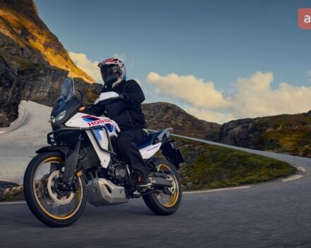 Хонда XL 750V Transalp, об'ємом двигуна 0 л та пробігом 0 тис. км за 11574 $, фото 8 на Automoto.ua