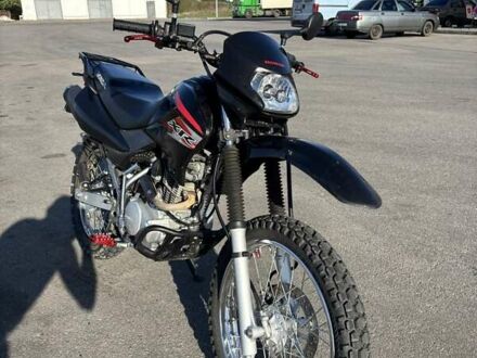 Хонда XR 125L 2014 в Полтаве на Automoto.ua Черный Хонда XR 125L, объемом двигателя 0 л и пробегом 14 тыс. км за 1699 $, фото 1 на Automoto.ua