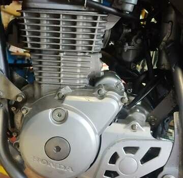 Красный Хонда XR 125L, объемом двигателя 0.13 л и пробегом 20 тыс. км за 1500 $, фото 6 на Automoto.ua