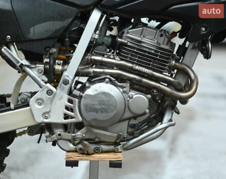 Черный Хонда XR 250 Tornado, объемом двигателя 0.2 л и пробегом 22 тыс. км за 3900 $, фото 13 на Automoto.ua