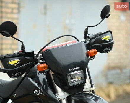 Черный Хонда XR 250 Tornado, объемом двигателя 0.2 л и пробегом 22 тыс. км за 3900 $, фото 11 на Automoto.ua