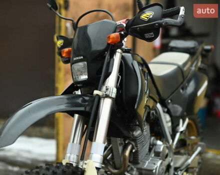 Черный Хонда XR 250 Tornado, объемом двигателя 0.2 л и пробегом 22 тыс. км за 3900 $, фото 5 на Automoto.ua