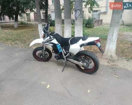 Белый Хонда XR 400 Motard, объемом двигателя 0 л и пробегом 33 тыс. км за 4000 $, фото 3 на Automoto.ua