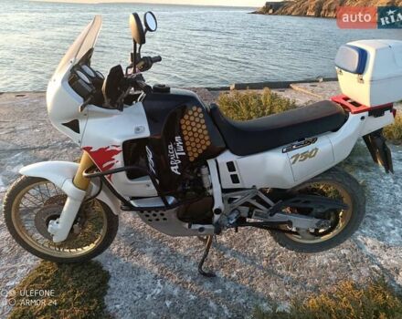 Білий Хонда XRV 750 Africa Twin, об'ємом двигуна 0 л та пробігом 45 тис. км за 3500 $, фото 13 на Automoto.ua