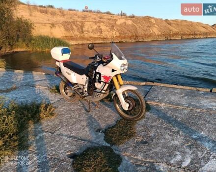 Білий Хонда XRV 750 Africa Twin, об'ємом двигуна 0 л та пробігом 45 тис. км за 3500 $, фото 11 на Automoto.ua