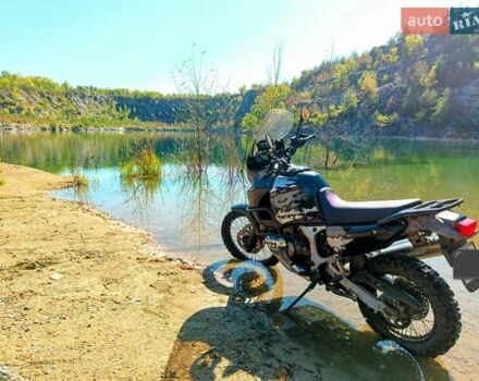 Чорний Хонда XRV 750 Africa Twin, об'ємом двигуна 0.75 л та пробігом 51 тис. км за 4500 $, фото 23 на Automoto.ua