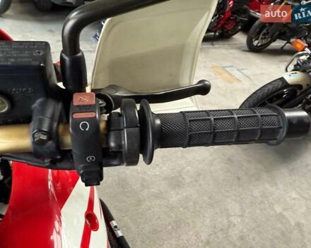 Красный Хонда XRV 750 Africa Twin, объемом двигателя 0.75 л и пробегом 21 тыс. км за 8000 $, фото 6 на Automoto.ua
