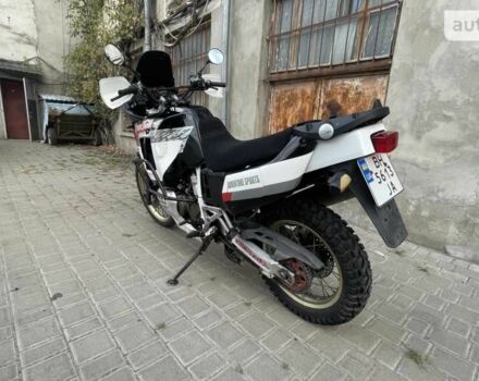 Хонда XRV 750 Africa Twin 1992 в Одессе на Automoto.ua Хонда XRV 750 Africa Twin, объемом двигателя 0.75 л и пробегом 0 тыс. км за 3800 $, фото 7 на Automoto.ua