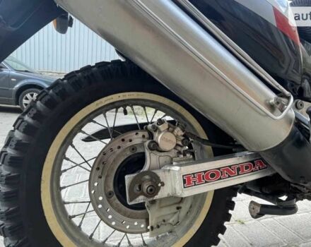 Хонда XRV 750 Africa Twin 1992 в Одессе на Automoto.ua Хонда XRV 750 Africa Twin, объемом двигателя 0.75 л и пробегом 0 тыс. км за 3800 $, фото 4 на Automoto.ua