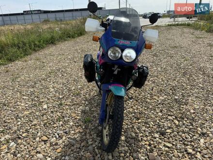 Хонда XRV 750 Africa Twin 1992 в Львове на Automoto.ua Хонда XRV 750 Africa Twin, объемом двигателя 0.75 л и пробегом 96 тыс. км за 4200 $, фото 1 на Automoto.ua