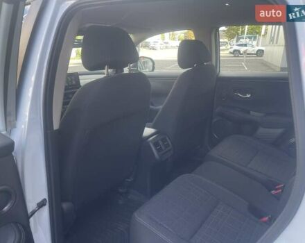 Хонда ZR-V 2023 в Днепре (Днепропетровске) на Automoto.ua Белый Хонда ZR-V, объемом двигателя 1.99 л и пробегом 6 тыс. км за 34148 $, фото 8 на Automoto.ua