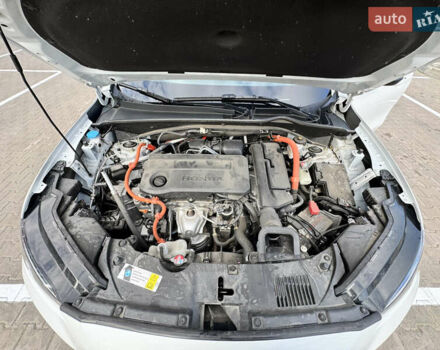 Белый Хонда ZR-V, объемом двигателя 1.99 л и пробегом 21 тыс. км за 33750 $, фото 5 на Automoto.ua