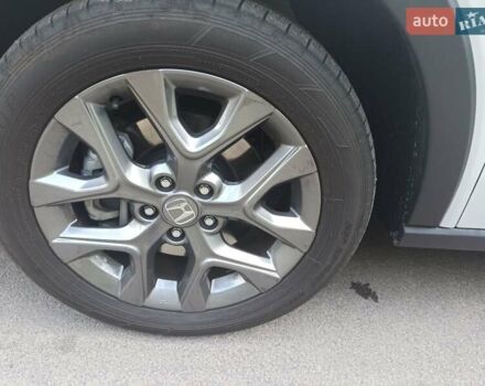 Белый Хонда ZR-V, объемом двигателя 1.99 л и пробегом 6 тыс. км за 34700 $, фото 7 на Automoto.ua