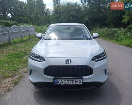 Белый Хонда ZR-V, объемом двигателя 1.99 л и пробегом 6 тыс. км за 34700 $, фото 3 на Automoto.ua