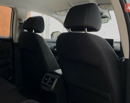 Хонда ZR-V 2023 в Киеве на Automoto.ua Хонда ZR-V, объемом двигателя 1.99 л и пробегом 0 тыс. км за 35543 $, фото 39 на Automoto.ua