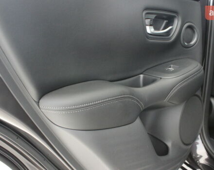 Хонда ZR-V, об'ємом двигуна 1.99 л та пробігом 0 тис. км за 33286 $, фото 37 на Automoto.ua