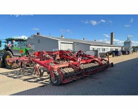 Хорш Другая 2008 в Звенигородка на Automoto.ua Красный Хорш Другая, объемом двигателя 0 л и пробегом 0 тыс. км за 34887 $, фото 3 на Automoto.ua