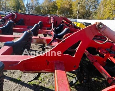 Хорш Другая 2011 в Шепетовке на Automoto.ua Красный Хорш Другая, объемом двигателя 0 л и пробегом 0 тыс. км за 20968 $, фото 8 на Automoto.ua