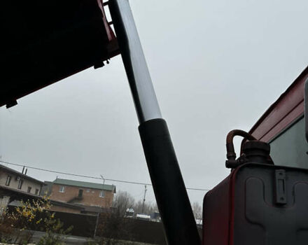 Красный Хово ЗЗ, объемом двигателя 10.8 л и пробегом 17 тыс. км за 19700 $, фото 14 на Automoto.ua