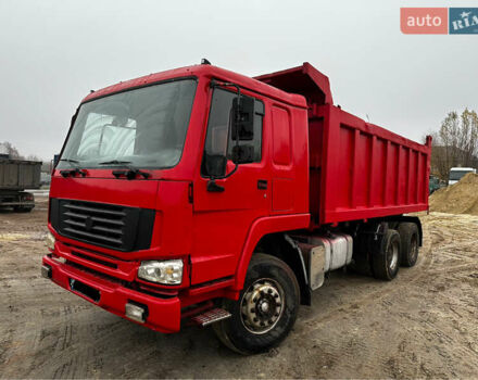 Красный Хово ЗЗ, объемом двигателя 10.8 л и пробегом 17 тыс. км за 19700 $, фото 1 на Automoto.ua