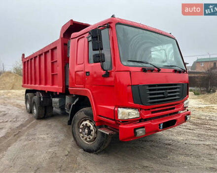 Красный Хово ЗЗ, объемом двигателя 10.8 л и пробегом 17 тыс. км за 19700 $, фото 3 на Automoto.ua