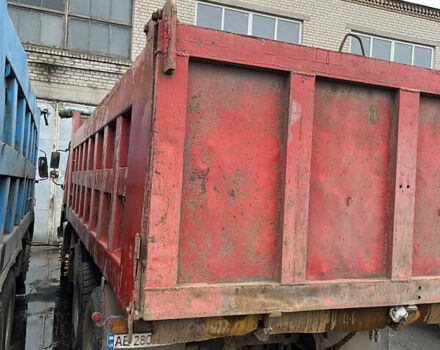 Хово ЗЗ 3407 2007 у Дніпро (Дніпропетровську) на Automoto.ua Червоний Хово ЗЗ 3407, об'ємом двигуна 9.7 л та пробігом 30 тис. км за 27500 $, фото 6 на Automoto.ua