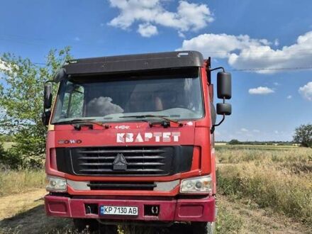 Хово ЗЗ 3407 2007 в Запорожье на Automoto.ua Красный Хово ЗЗ 3407, объемом двигателя 9.73 л и пробегом 686 тыс. км за 20000 $, фото 1 на Automoto.ua